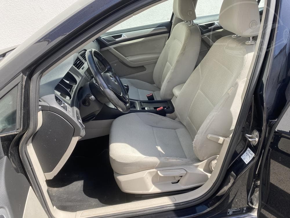2014 Volkswagen GOLF - 9