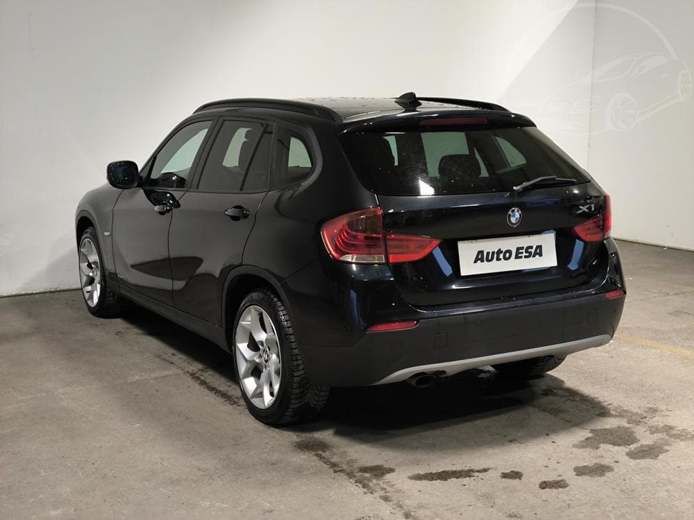 2010 BMW X1 - 4