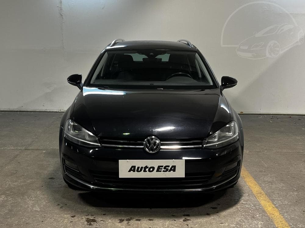 2016 Volkswagen Golf - 2