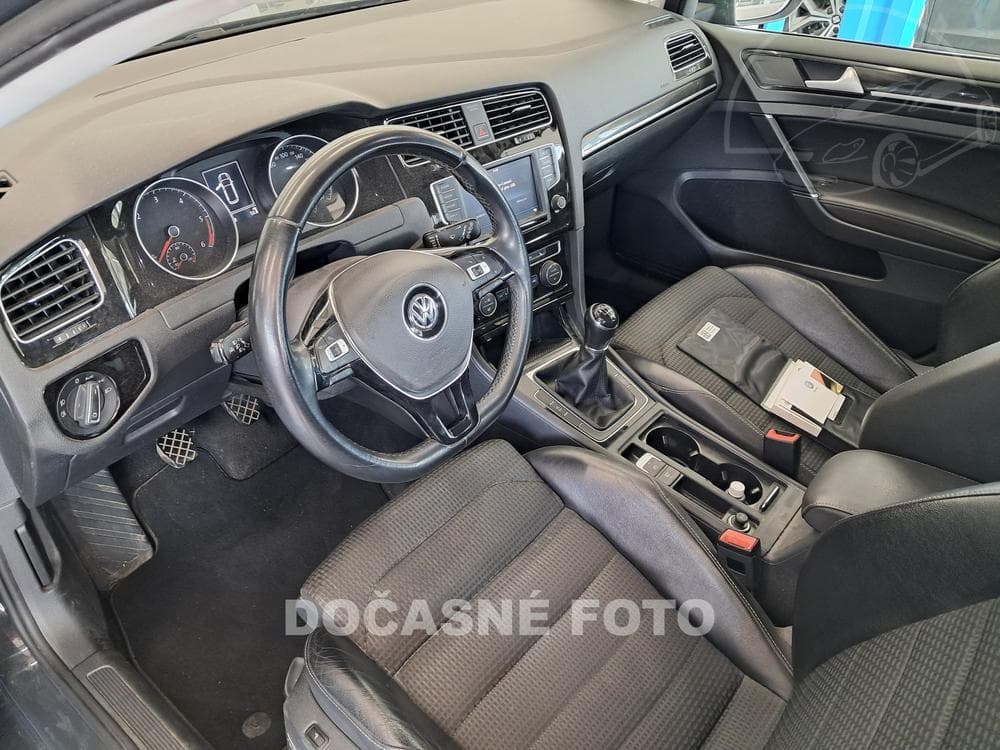 2016 Volkswagen GOLF - 3
