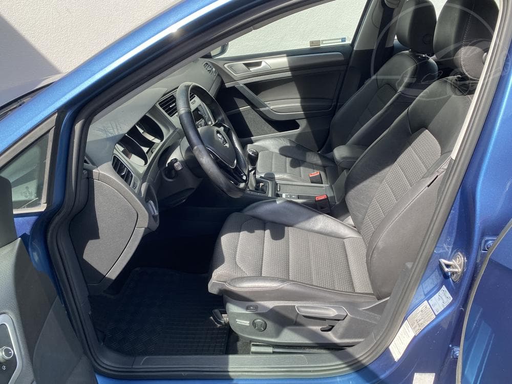 2015 Volkswagen GOLF - 9