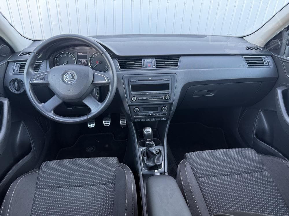 2013 Škoda RAPID - 15