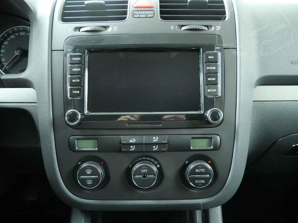 2006 Volkswagen GOLF - 13