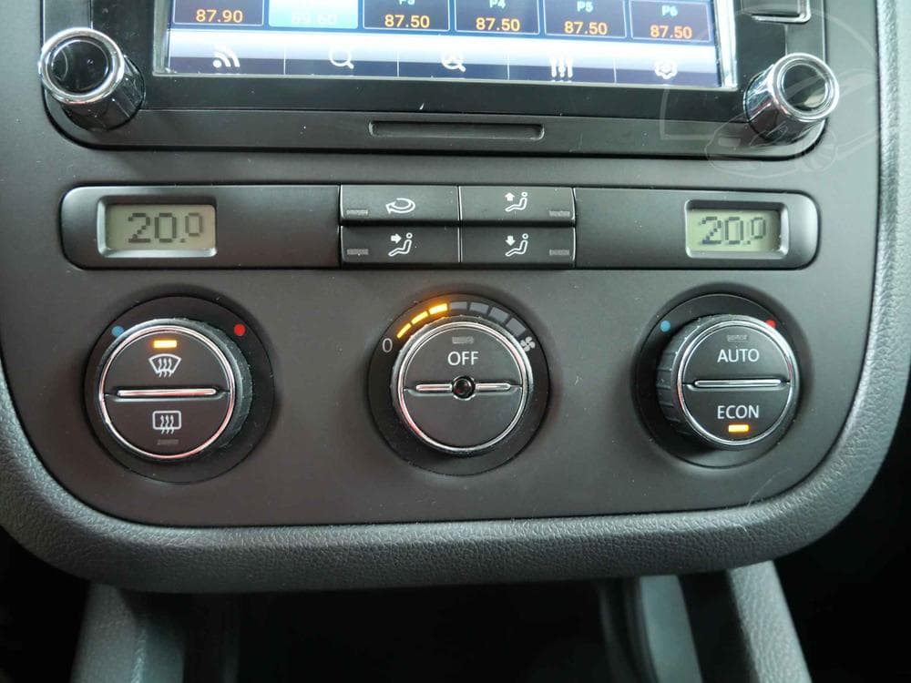 2006 Volkswagen GOLF - 17