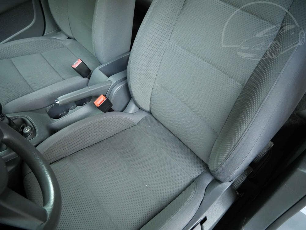 2006 Volkswagen GOLF - 9