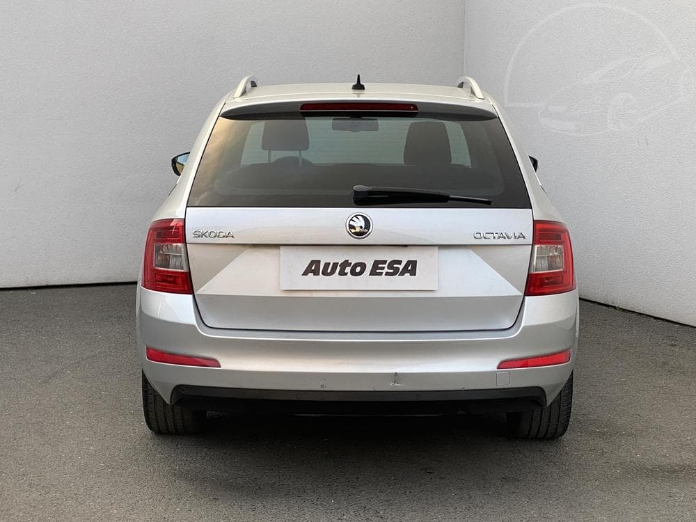 2015 Škoda OCTAVIA - 9