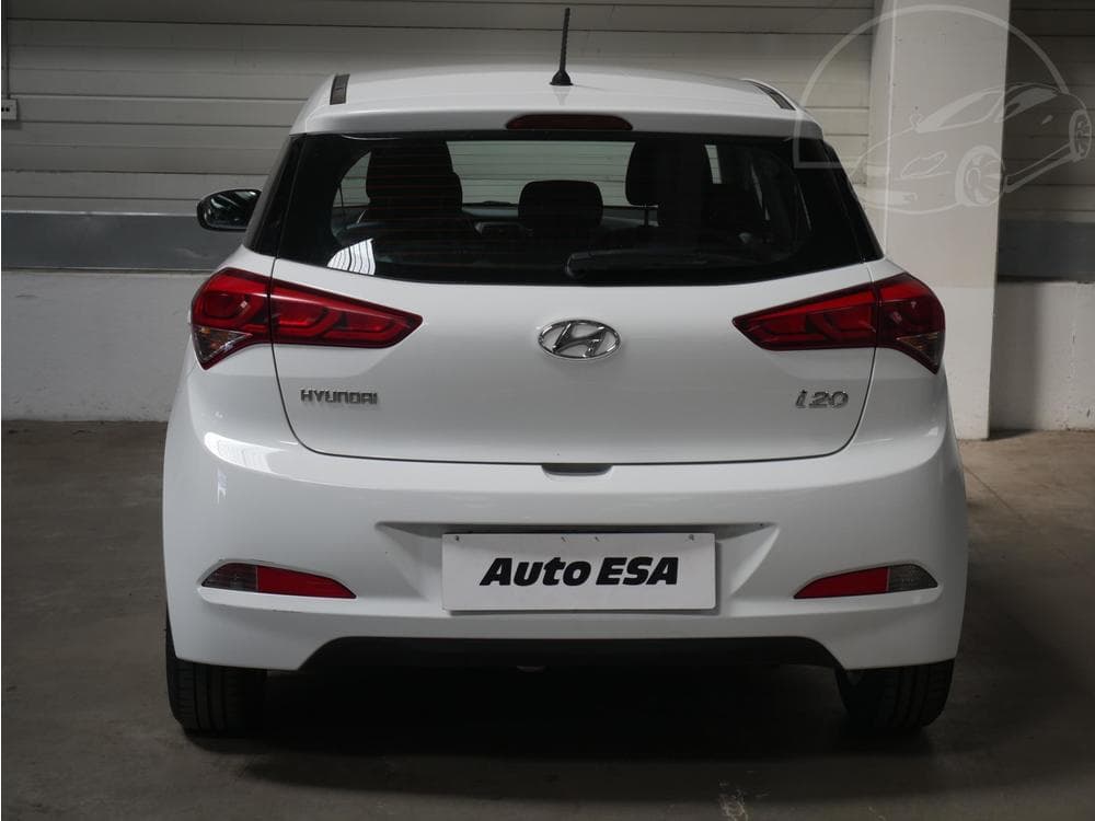2018 Hyundai i20 - 13