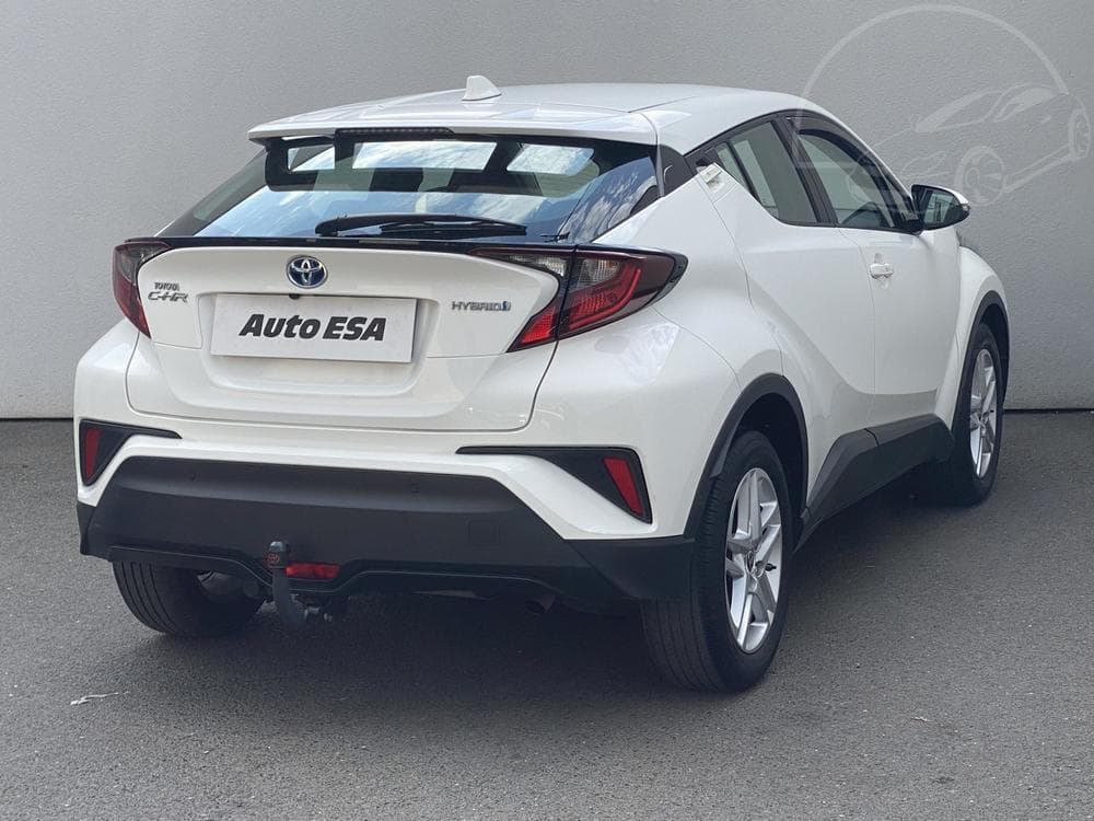 2023 Toyota C-HR - 7