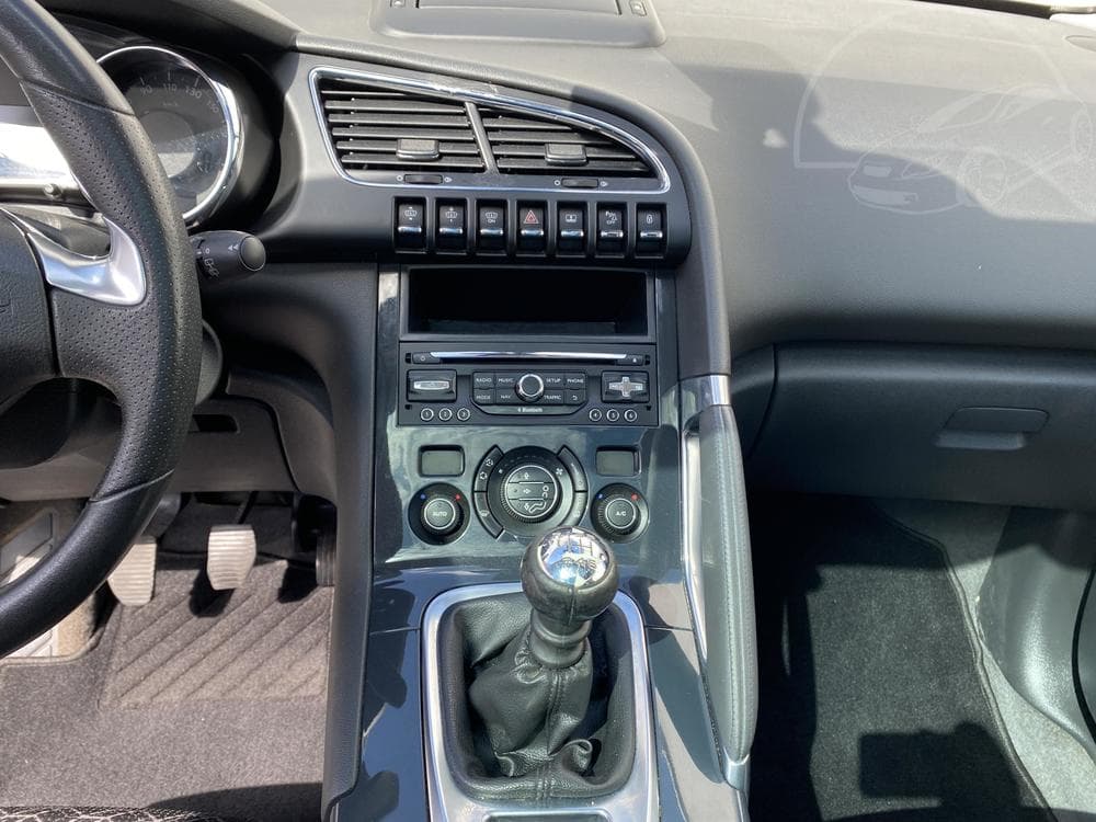 2016 Peugeot 3008 - 10