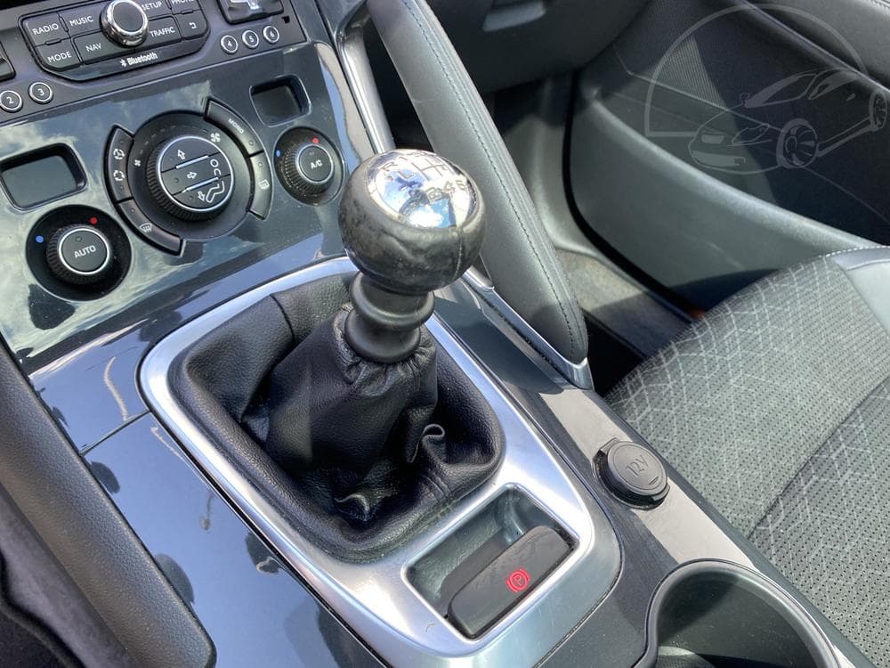 2016 Peugeot 3008 - 19