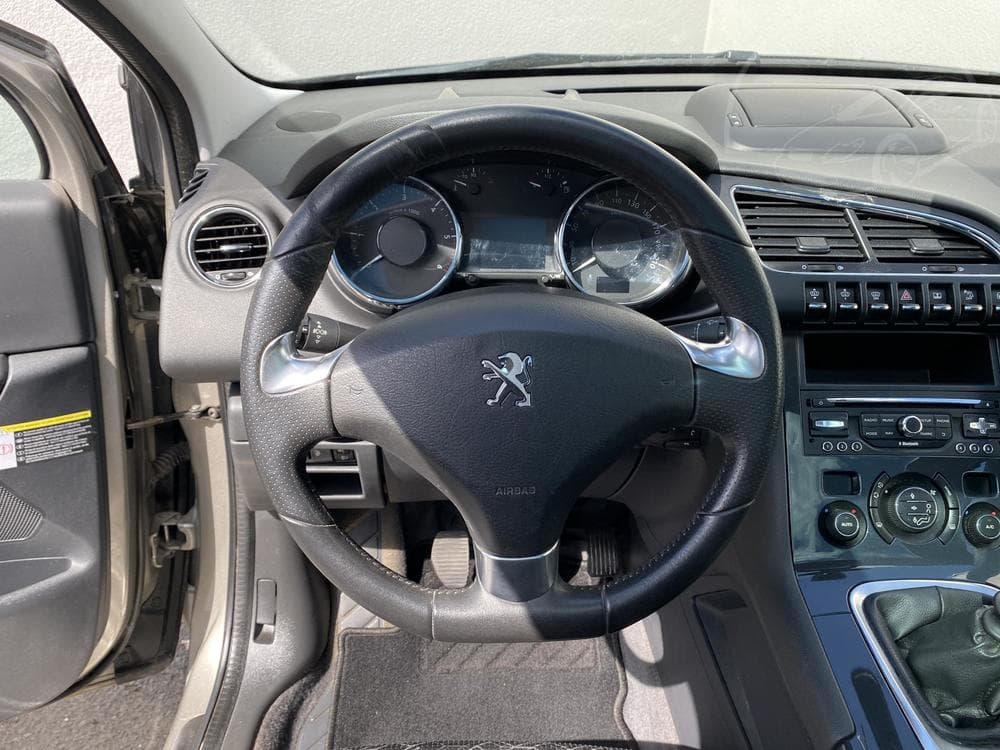2016 Peugeot 3008 - 9