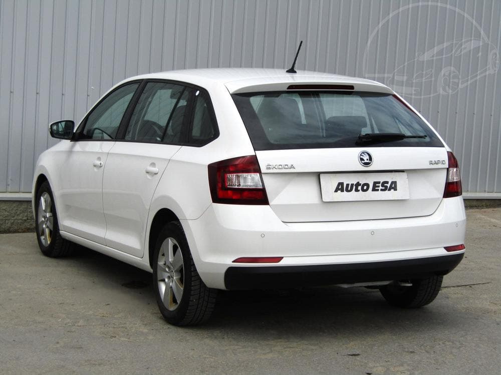 2017 Škoda RAPID - 11