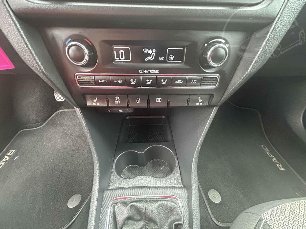 2013 Škoda RAPID - 14