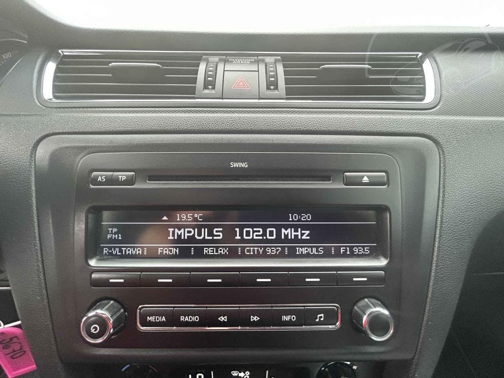 2013 Škoda RAPID - 15