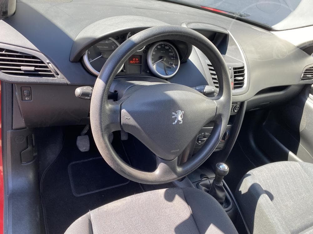 2007 Peugeot 207 - 12