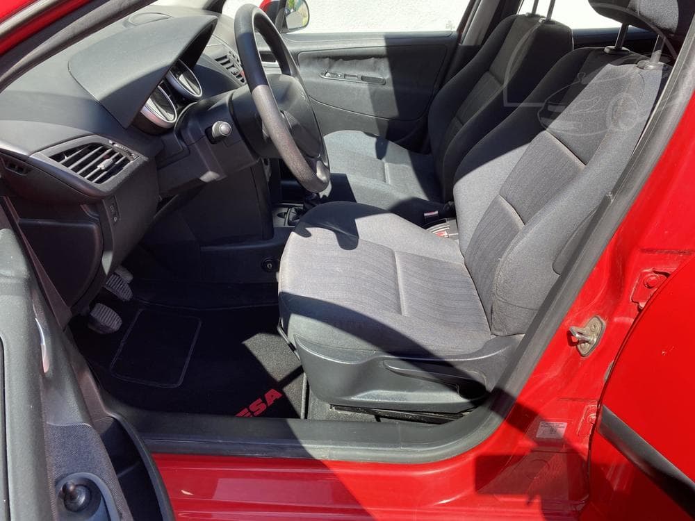 2007 Peugeot 207 - 9