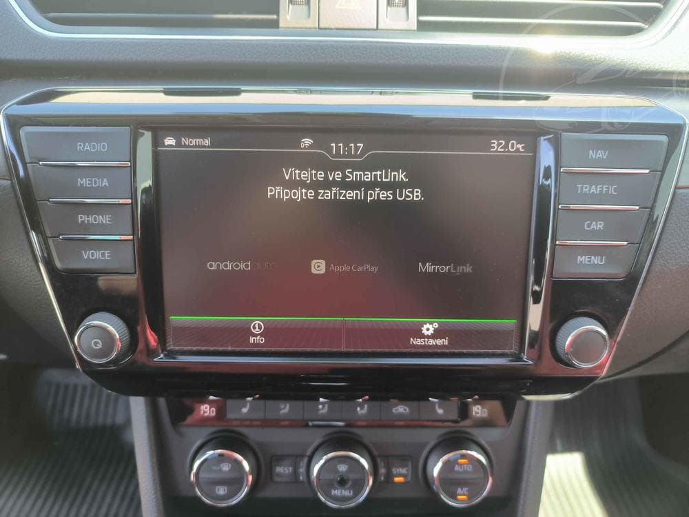 2017 Škoda SUPERB - 15
