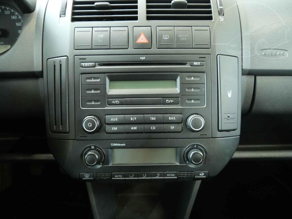 2009 Volkswagen POLO - 13