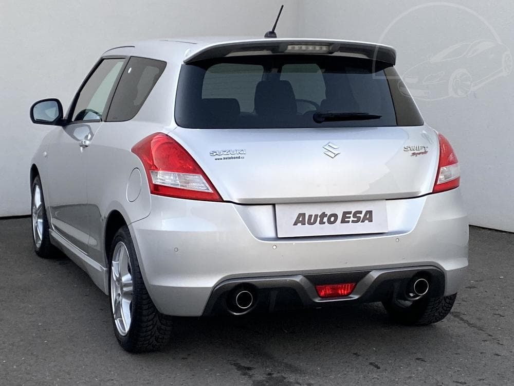 2013 Suzuki Swift - 6