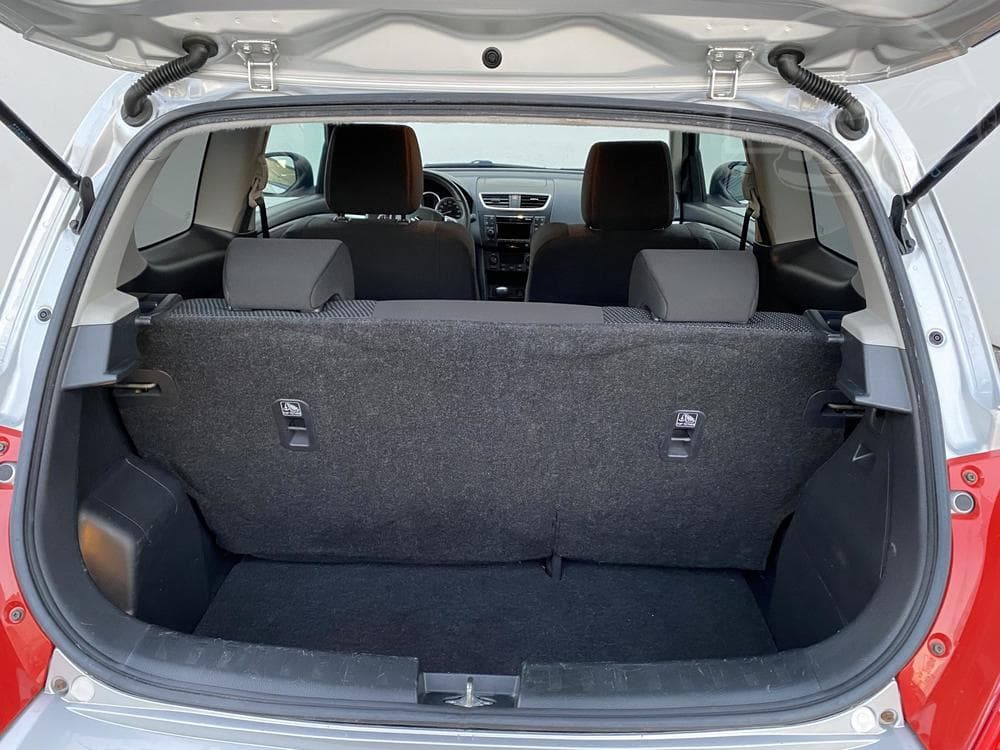 2013 Suzuki Swift - 7
