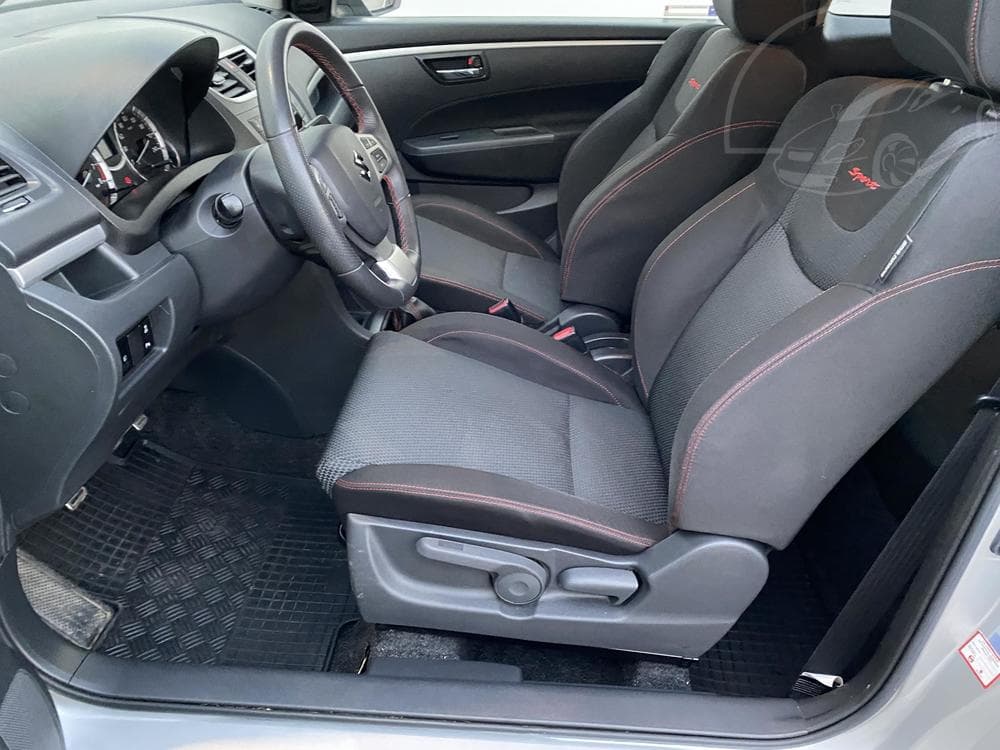 2013 Suzuki Swift - 9