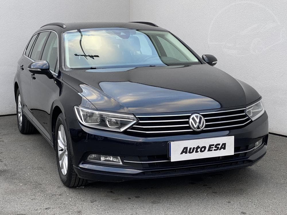 2019 Volkswagen PASSAT