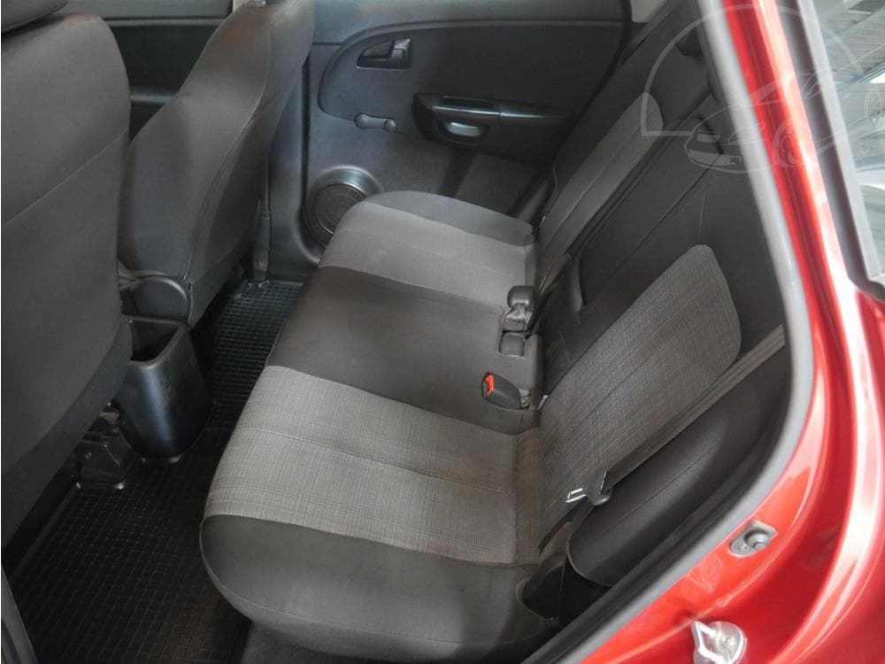 2013 Kia VENGA - 37