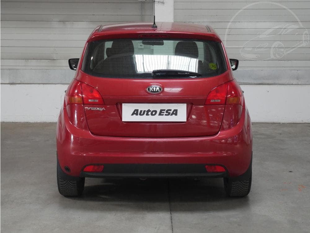 2013 Kia VENGA - 17
