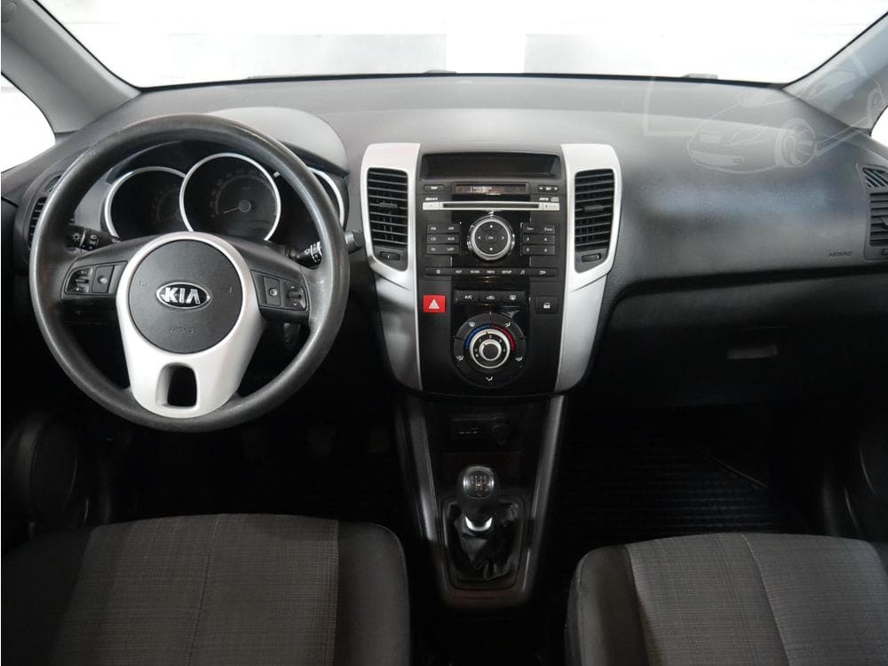 2013 Kia VENGA - 29
