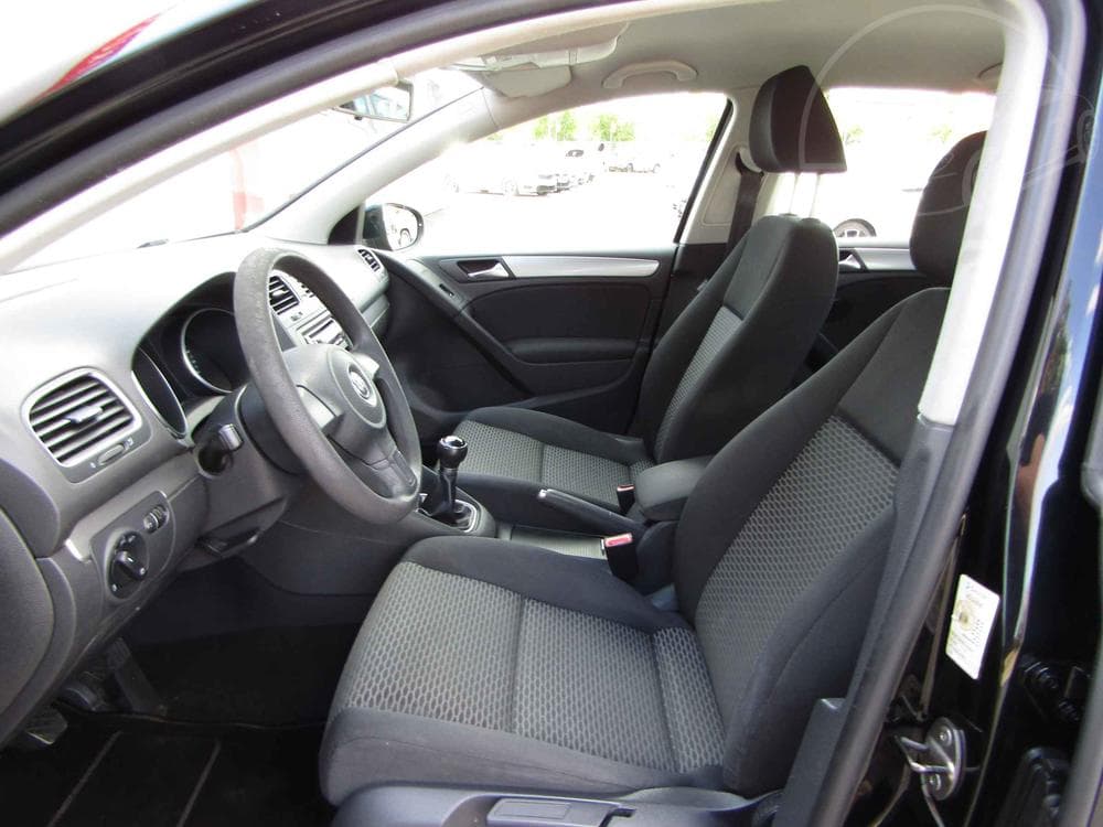 2009 Volkswagen GOLF - 10