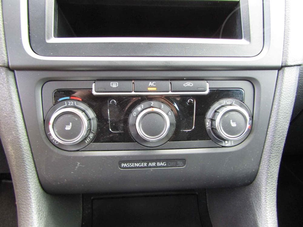 2009 Volkswagen GOLF - 14