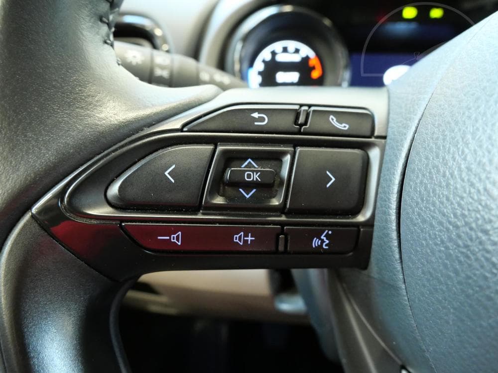 2023 Toyota YARIS - 43