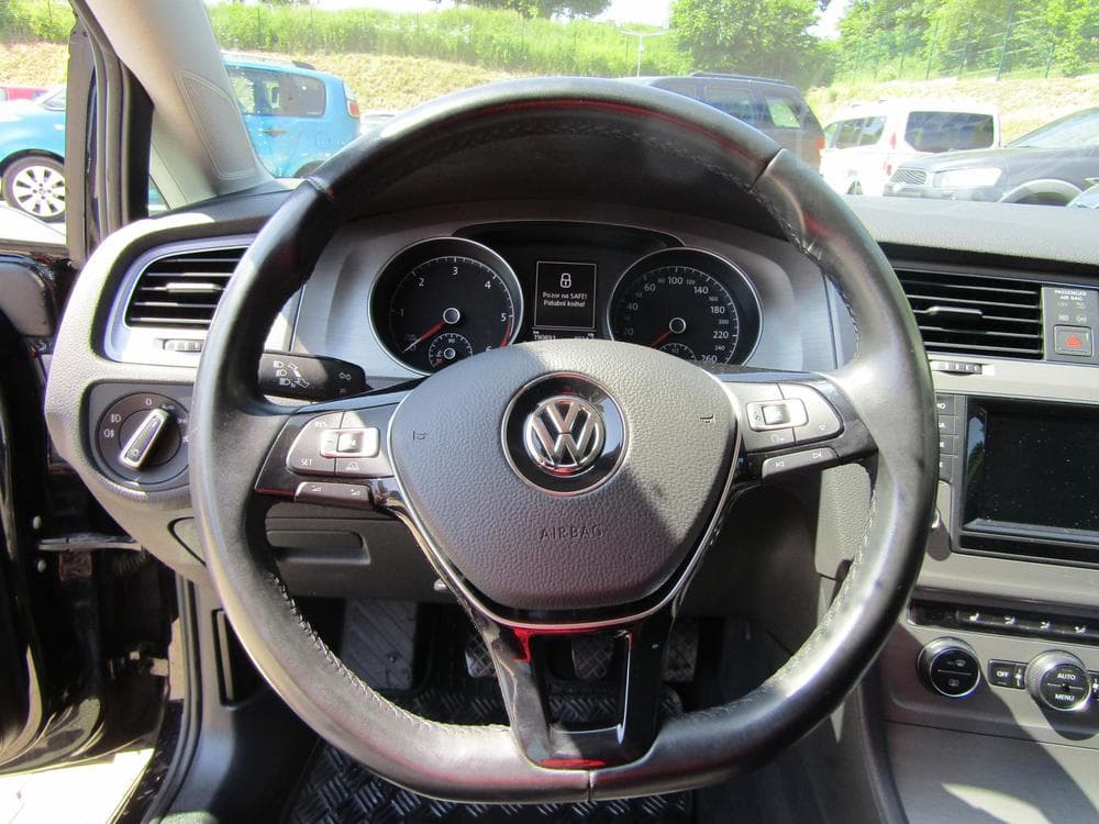 2014 Volkswagen GOLF - 11