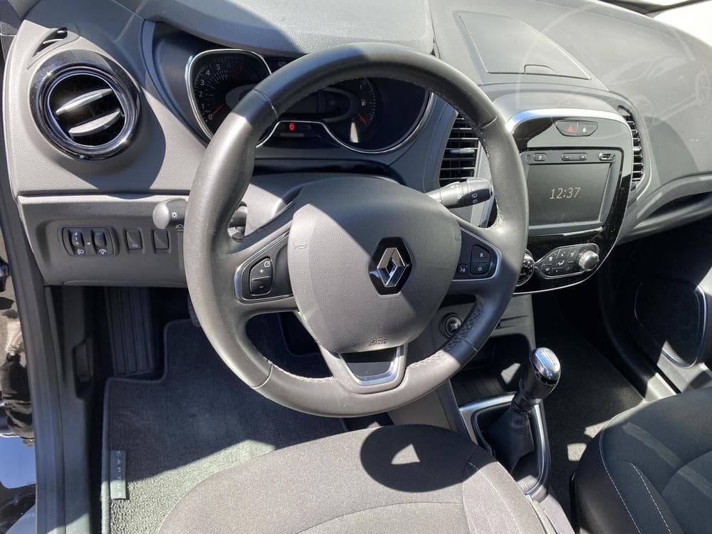 2019 Renault CAPTUR - 45