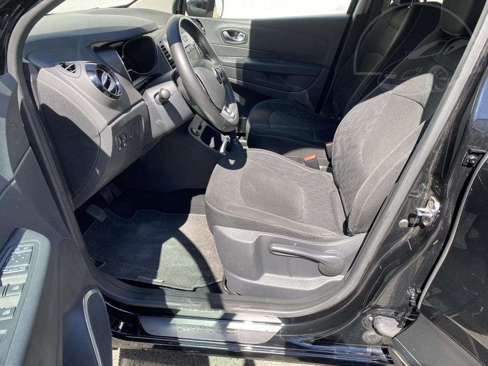2019 Renault CAPTUR - 33