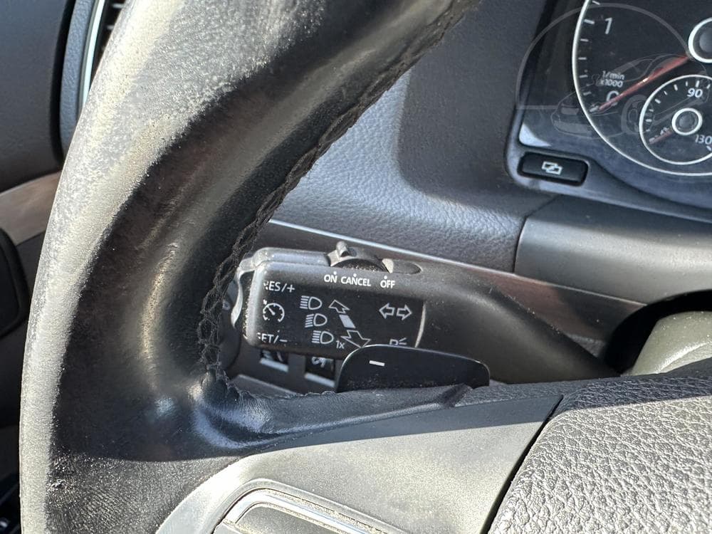 2011 Volkswagen TOURAN - 49