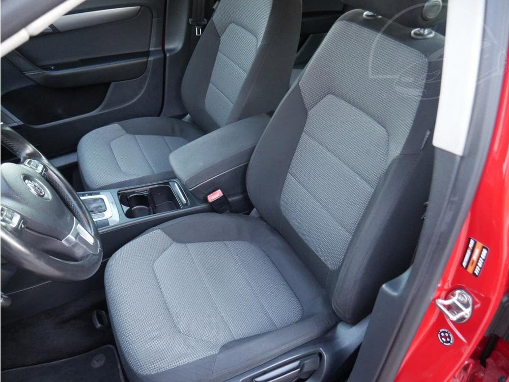 2013 Volkswagen PASSAT - 17
