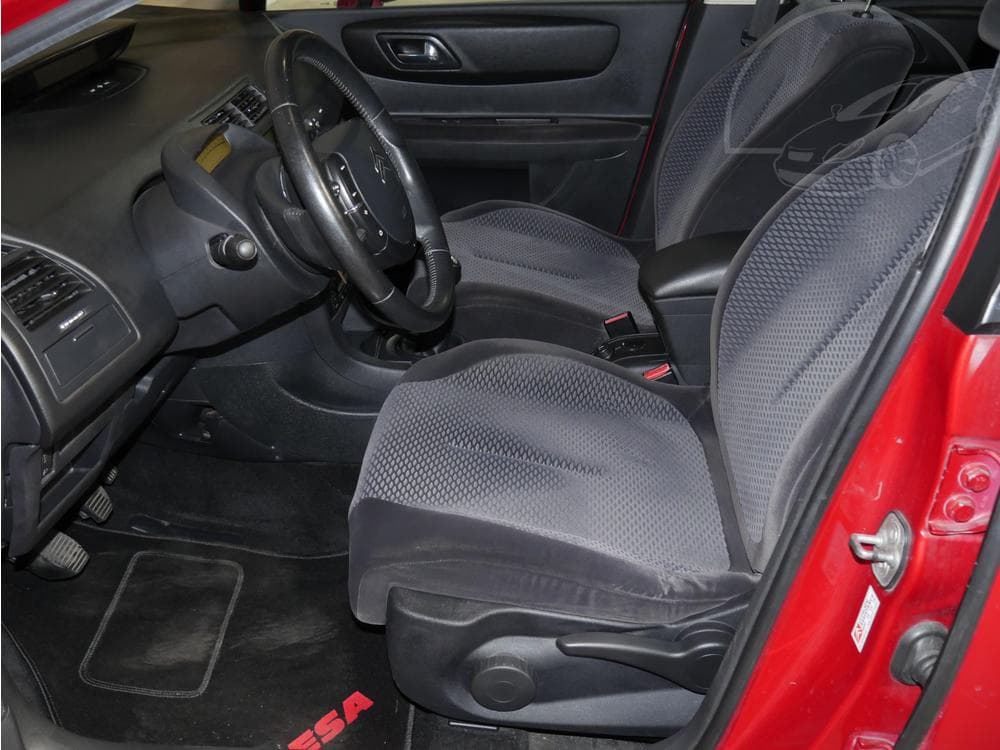 2008 Citroen C4 - 9