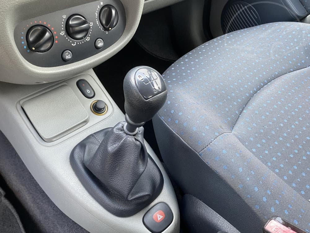 2004 Renault THALIA - 27