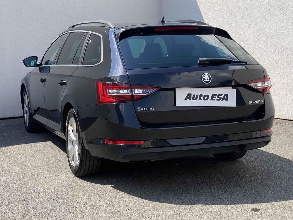 2016 Škoda SUPERB - 6