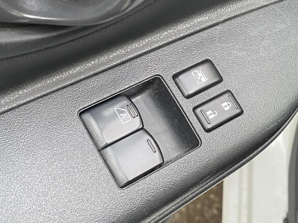 2013 Nissan MICRA - 11