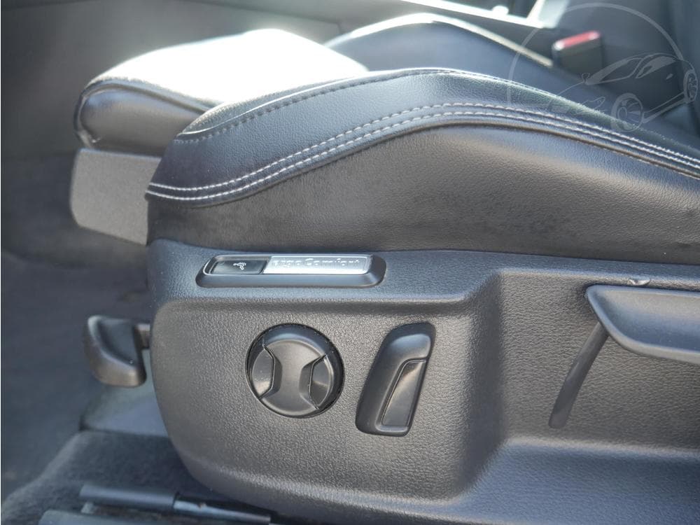 2017 Volkswagen PASSAT - 58