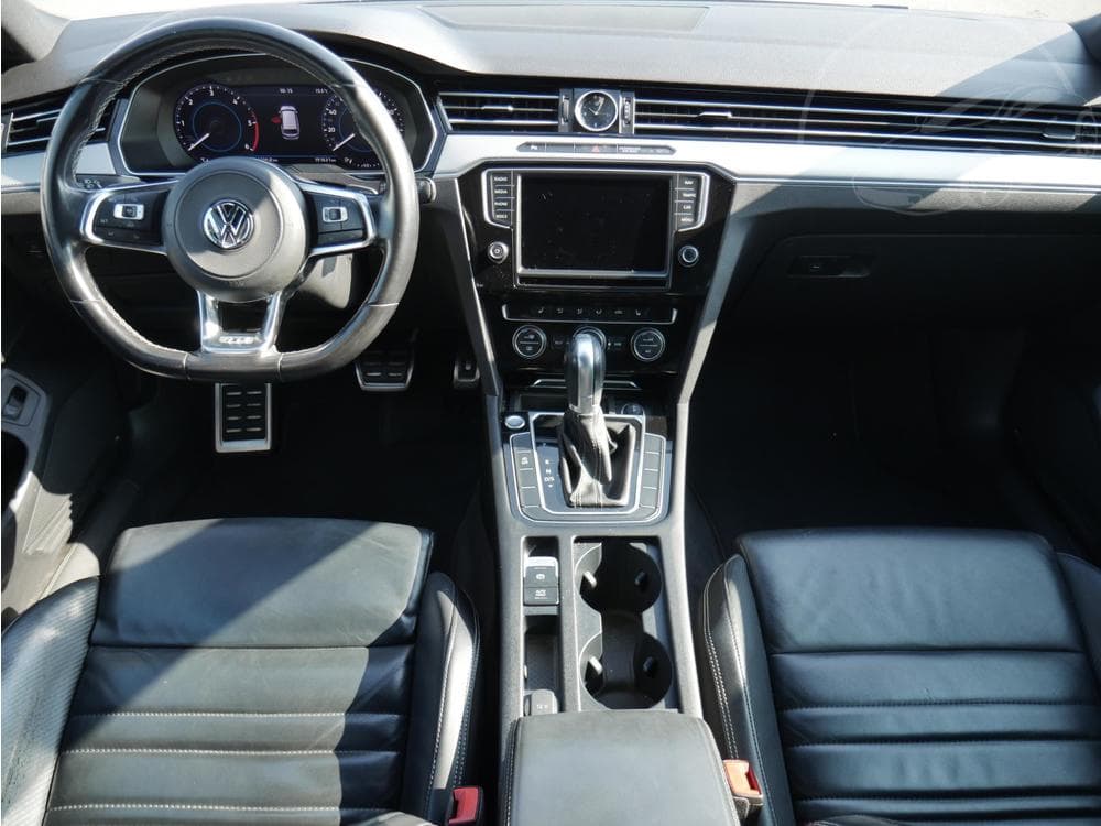 2017 Volkswagen PASSAT - 22