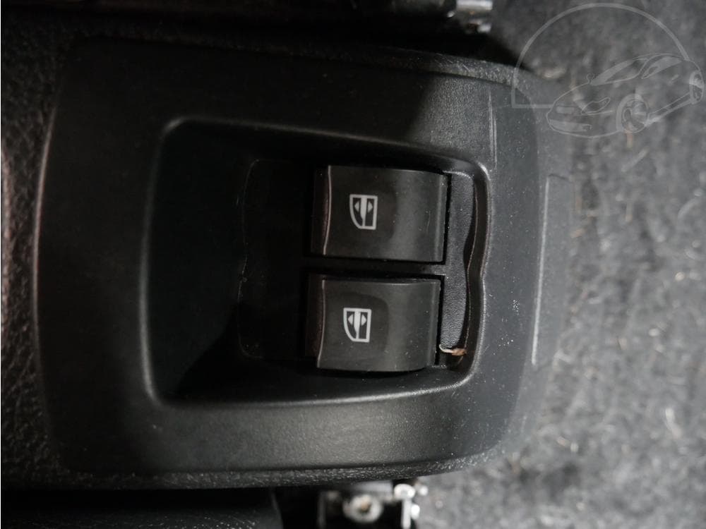 2013 Dacia SANDERO - 19