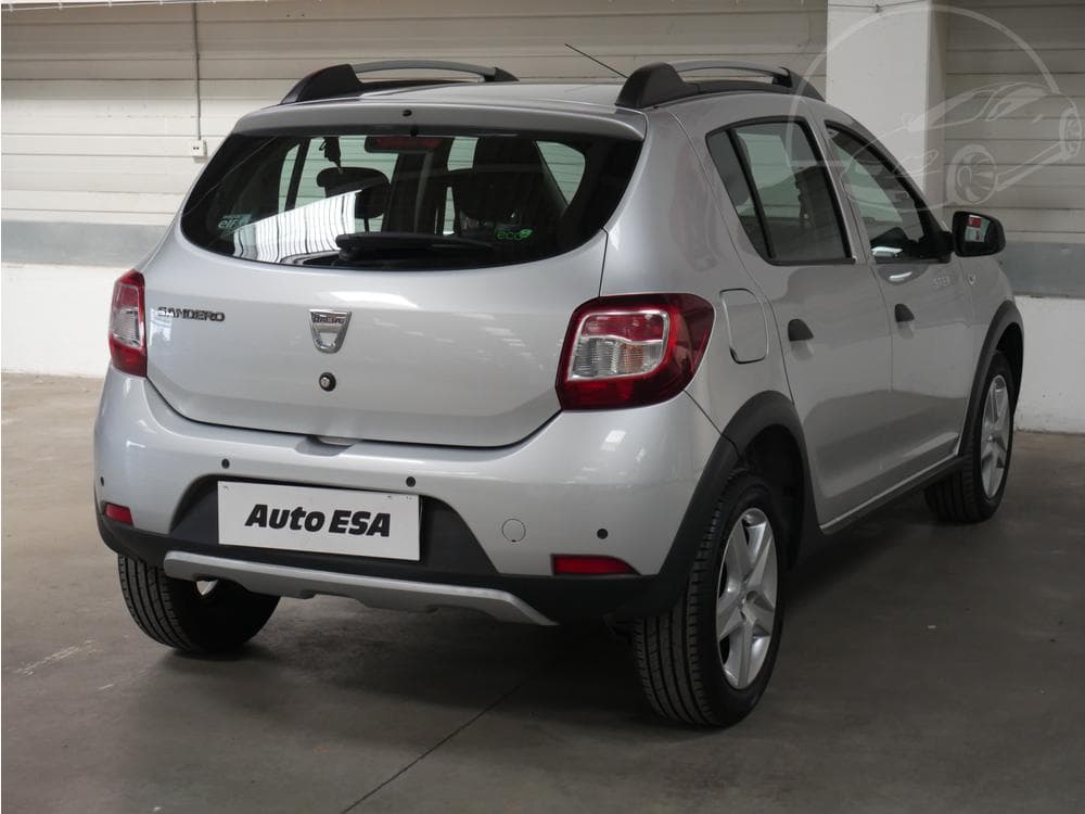 2013 Dacia SANDERO - 6
