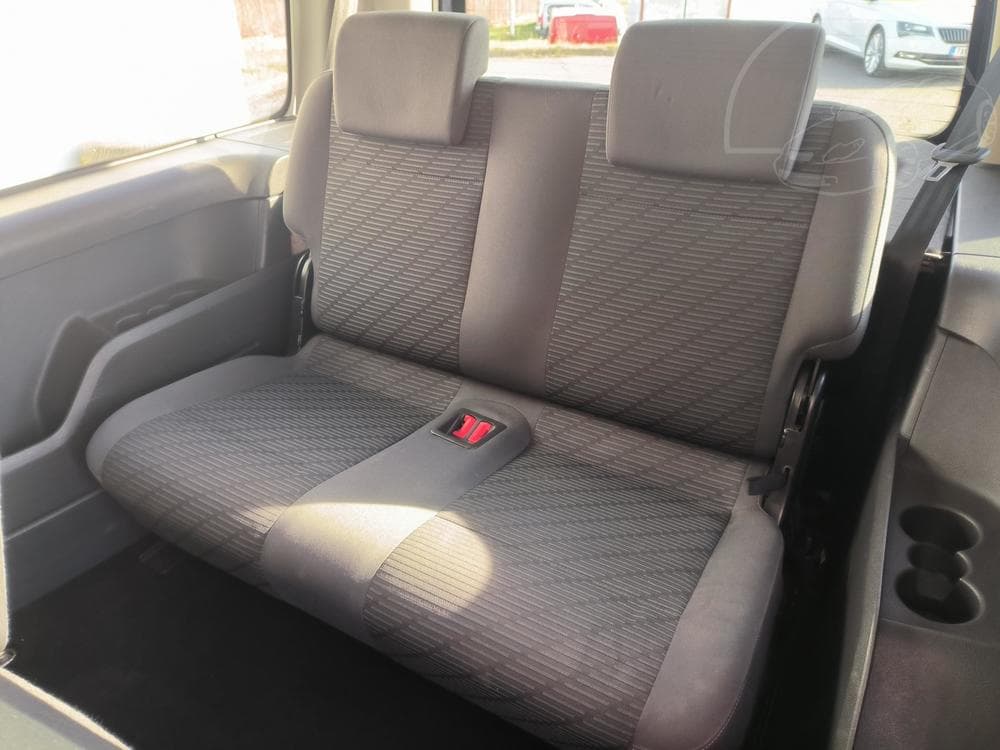 2013 Volkswagen CADDY - 31