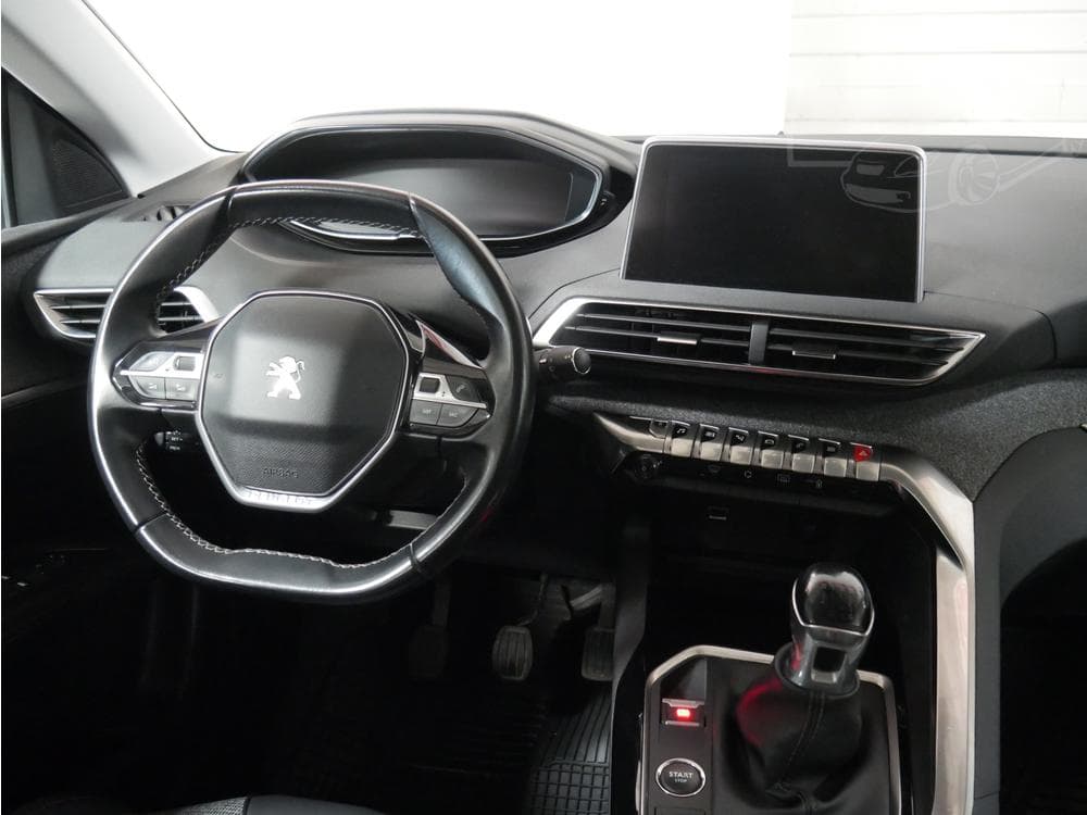 2018 Peugeot 3008 - 13