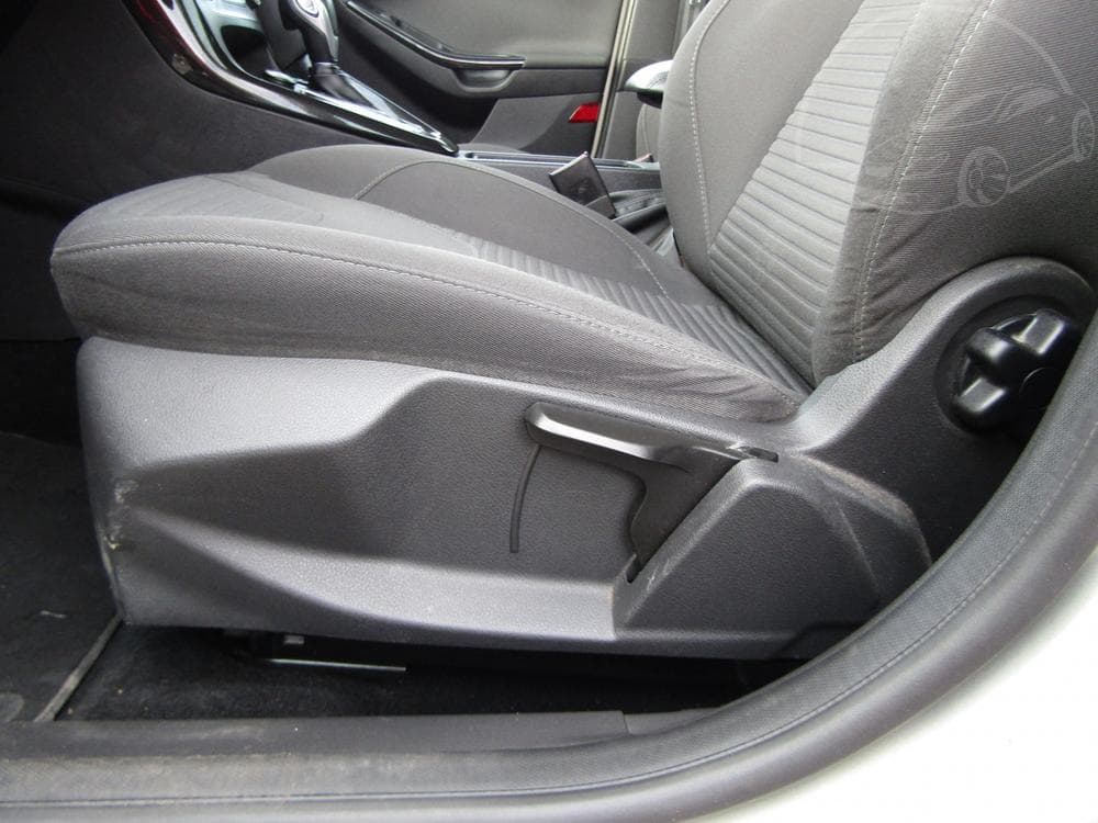 2015 Ford FOCUS - 11