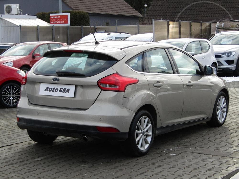 2015 Ford FOCUS - 4
