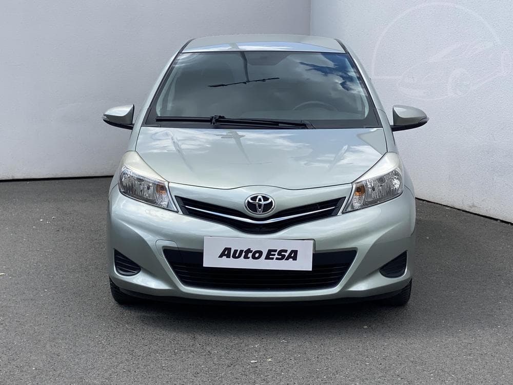 2012 Toyota YARIS - 3